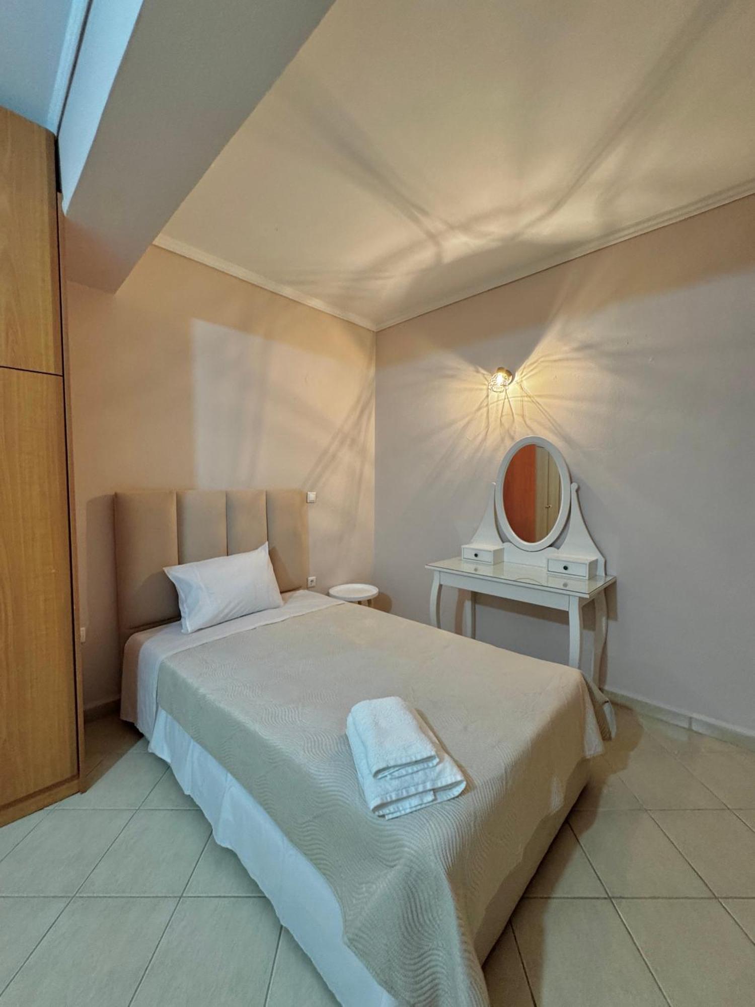Dolce Luxury Markopoulo